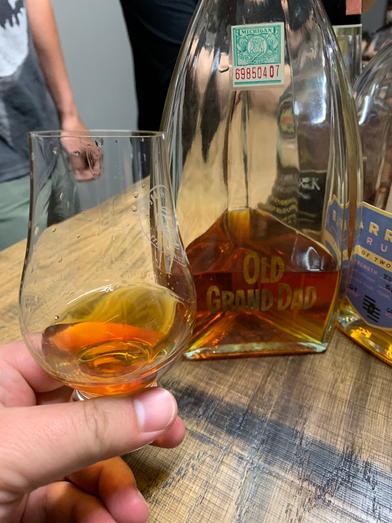 Illustration for article titled Liqourlopnik: I tried a dram of bourbon that was bottled in 1953 last night.